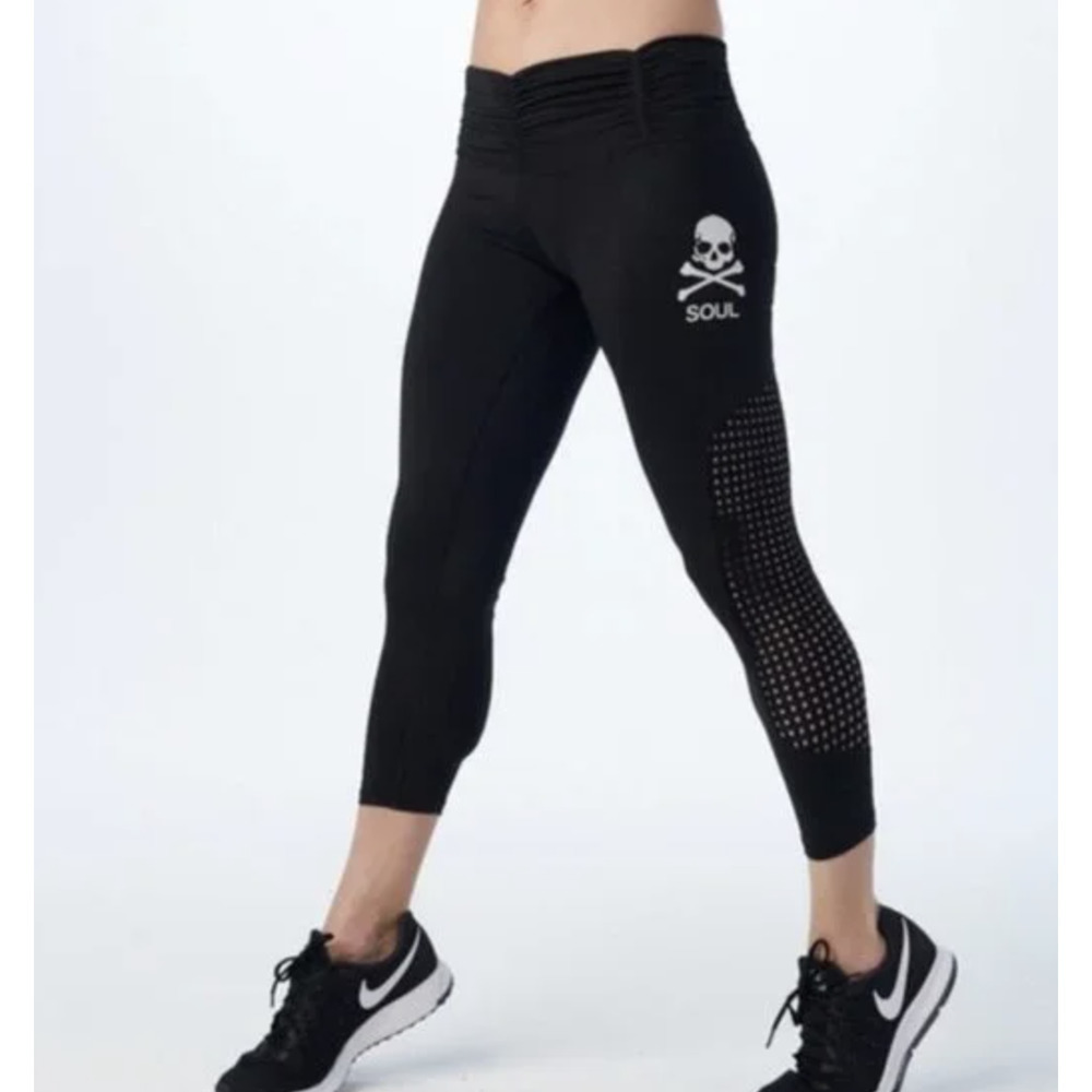SOULCYCLE Black Mesh Skull Ruched Waist Capri Athletic Leggings • Size M 🗣